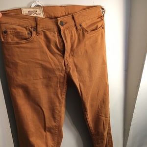 Hollister skinny 5 pocket khakis